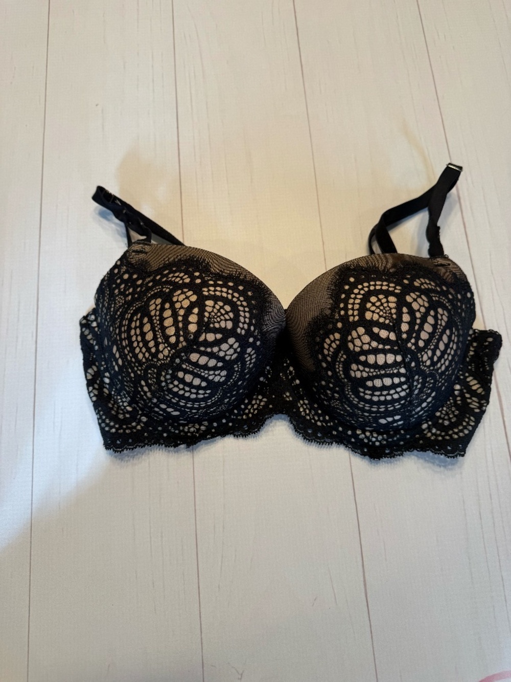 VICTORIA'S SECRET Dream Angels Bra Size 34DD